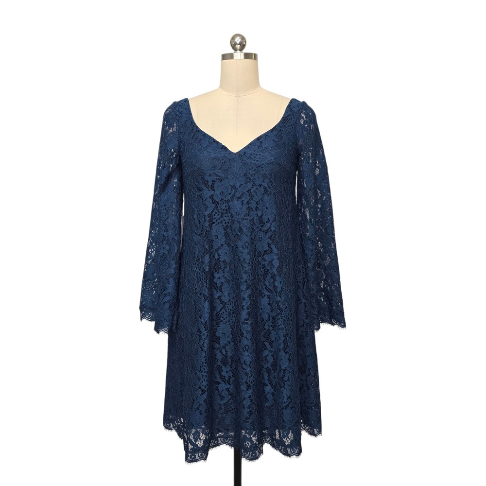 Azazie Minnie Dark Navy Blue Lace Bell Sleeve V-Neck Cocktail Dress Size A2 NEW